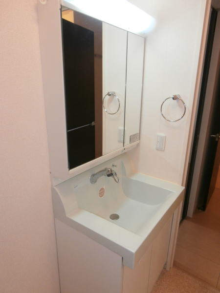 洗面設備　同仕様