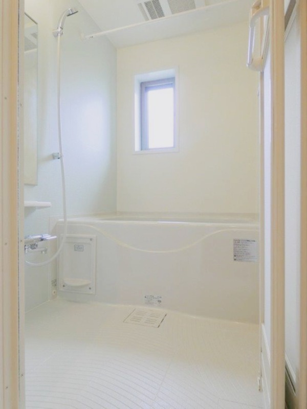 バス・シャワールーム　図面と現状に相違がある場合には現状を優先