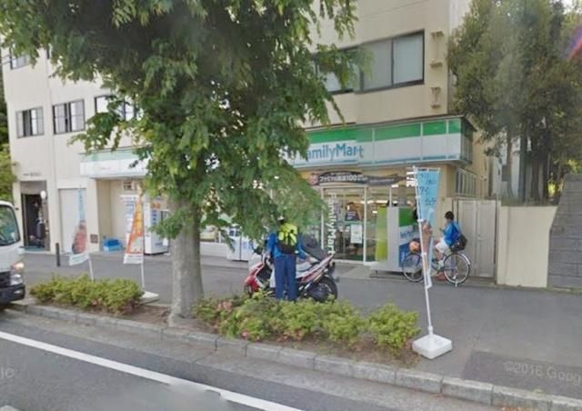 コンビニ　ファミリーマート戸塚鳥が丘店（コンビニ）まで461m