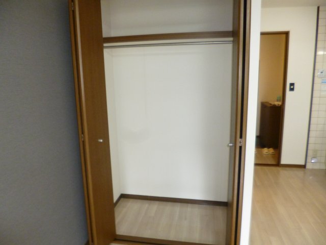 収納　クローゼット