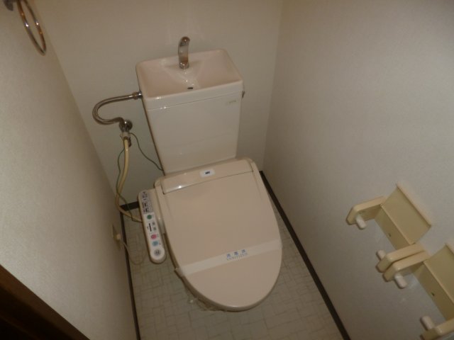 トイレ　ウォシュレット