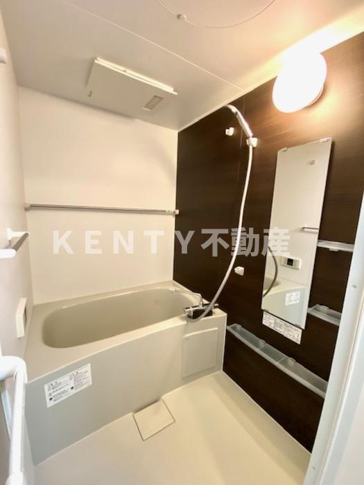 バス・シャワールーム　日々の疲れを癒すお風呂付です