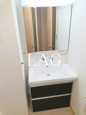 洗面設備　洗面台です。