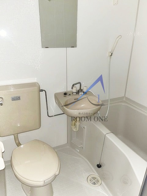 バス・シャワールーム　お風呂です。