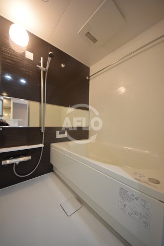 バス・シャワールーム　リアライズ天満橋　浴室