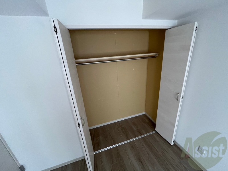 収納　洋室にはクローゼットがあるのですっきり片付きそうです。