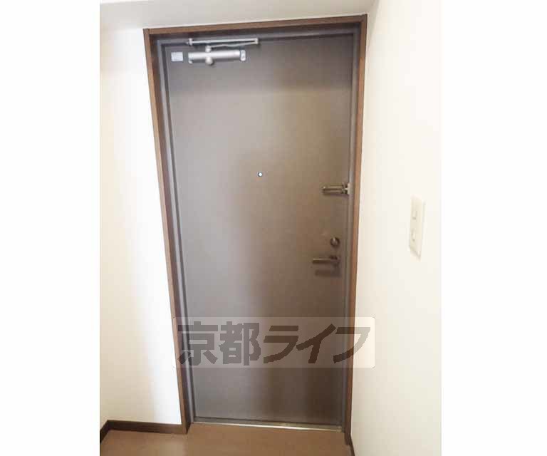 その他設備　しっかりとした玄関です。