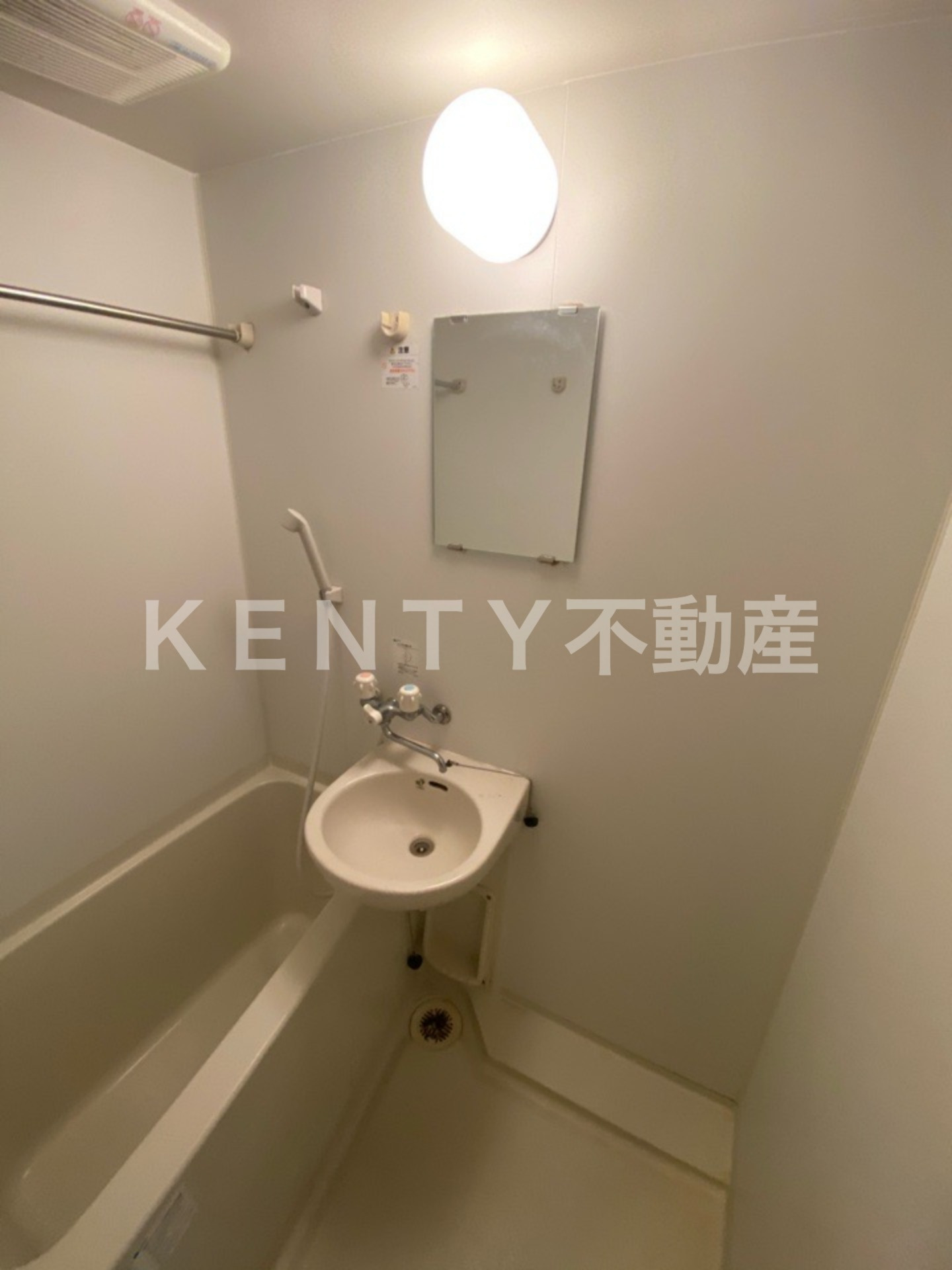 洗面設備　洗面所です 別部屋参考写真