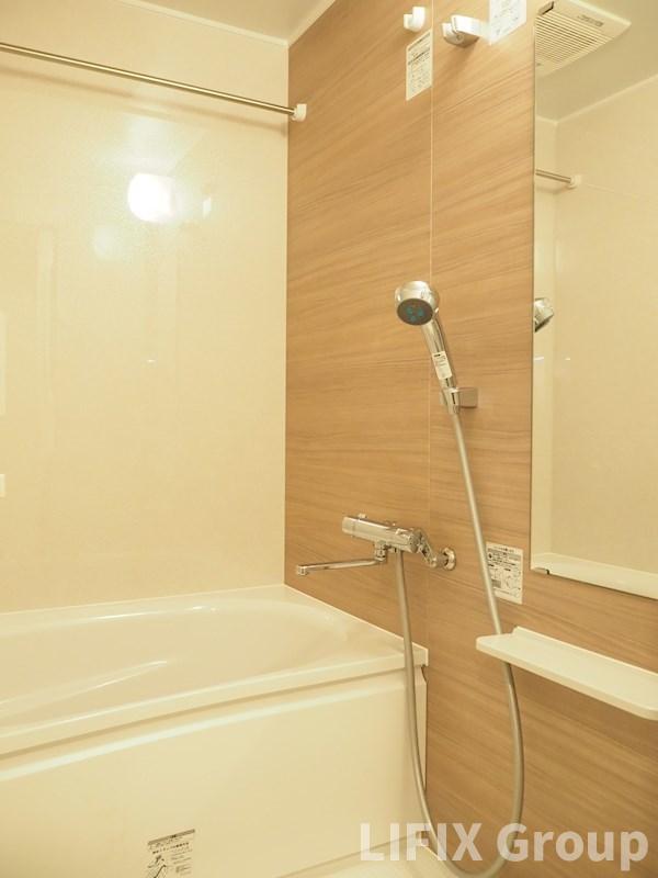 バス・シャワールーム　風呂