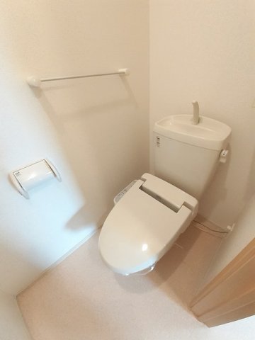 トイレ　ゆったりとした空間のトイレです