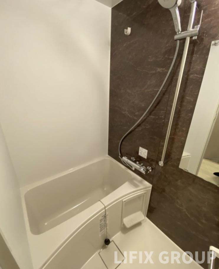 バス・シャワールーム　風呂