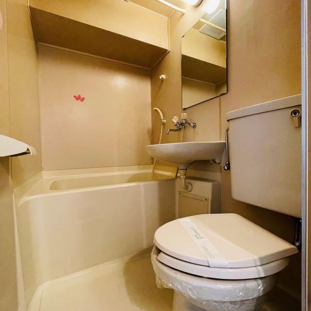 トイレ　トイレ