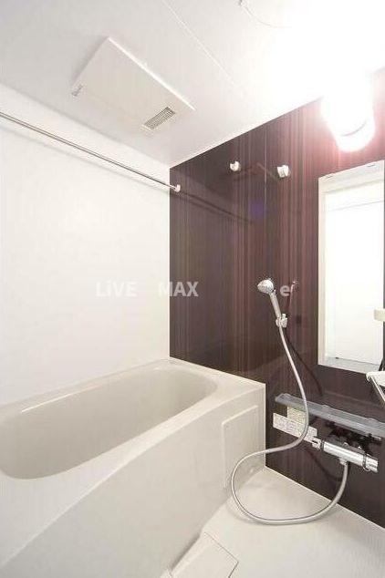 バス・シャワールーム　別部屋参考写真