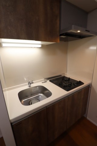 キッチン　コンパクトなキッチンで掃除もラクラク