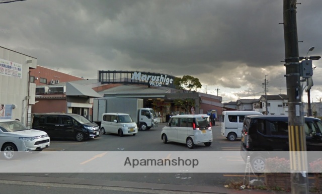 スーパー　マルシゲ　小泉店（スーパー）まで809m