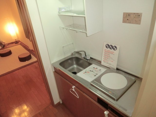 キッチン　1口IHコンロで火を使わず、料理初心者の方にもおすすめです！