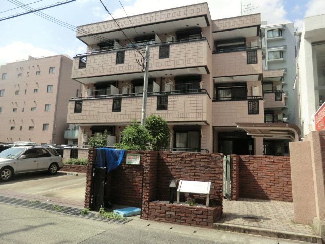 建物外観　敷地内駐輪場あり！