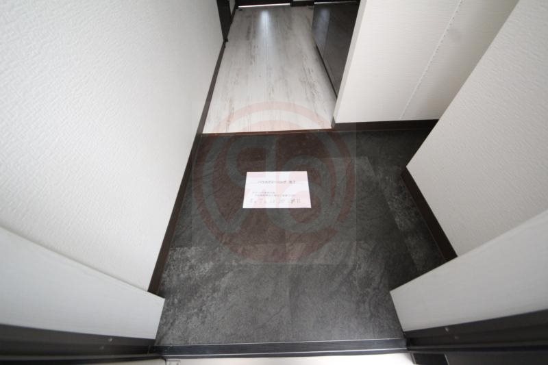 玄関　落ち着いた玄関です