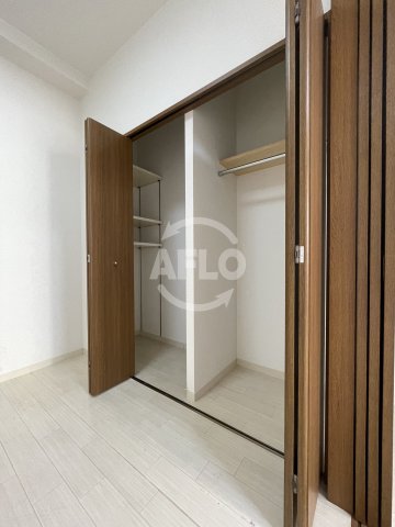 収納　プレジオ中之島　クローゼット