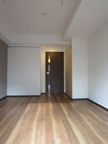 居室・リビング　ゆったり過ごせる居間です