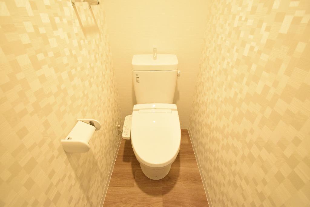 トイレ　シャワー付トイレ