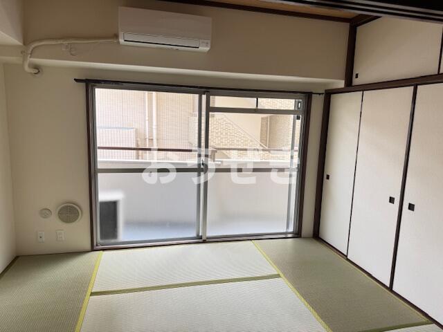 居室・リビング　?