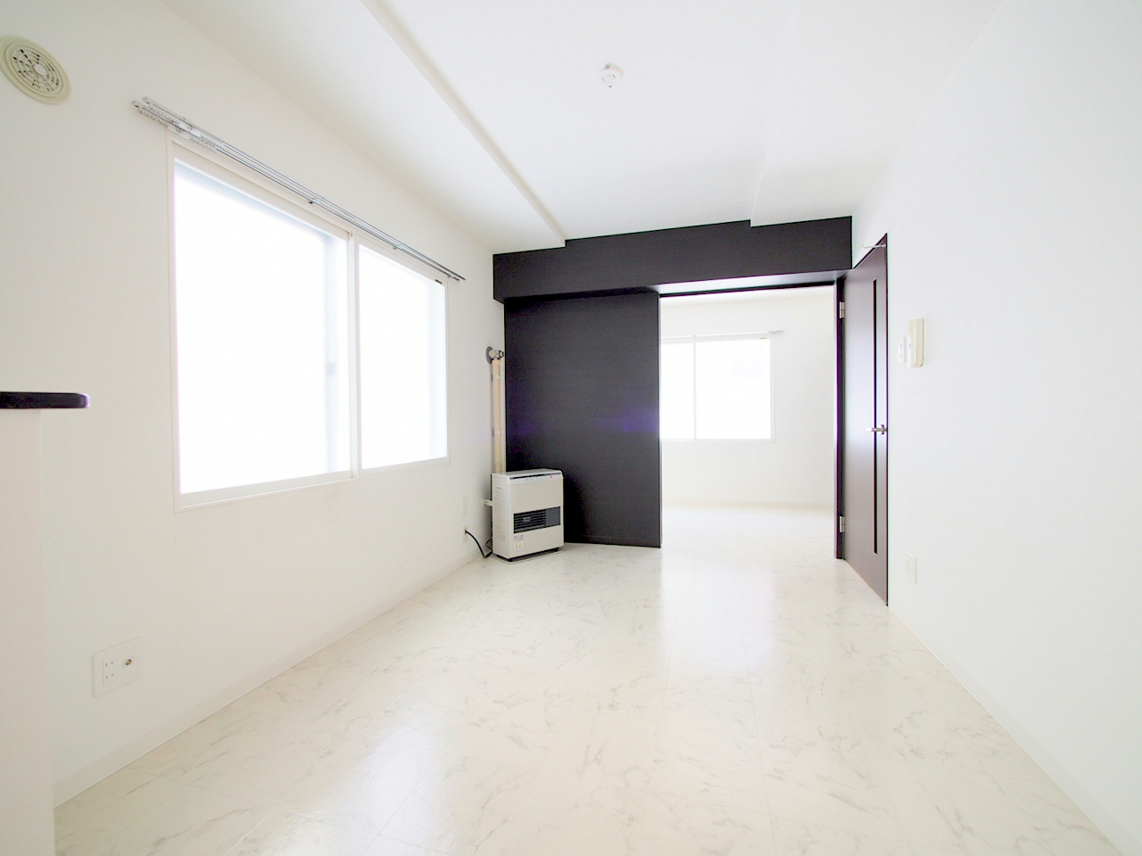 居室・リビング　お洒落なデザイナーズマンションです♪