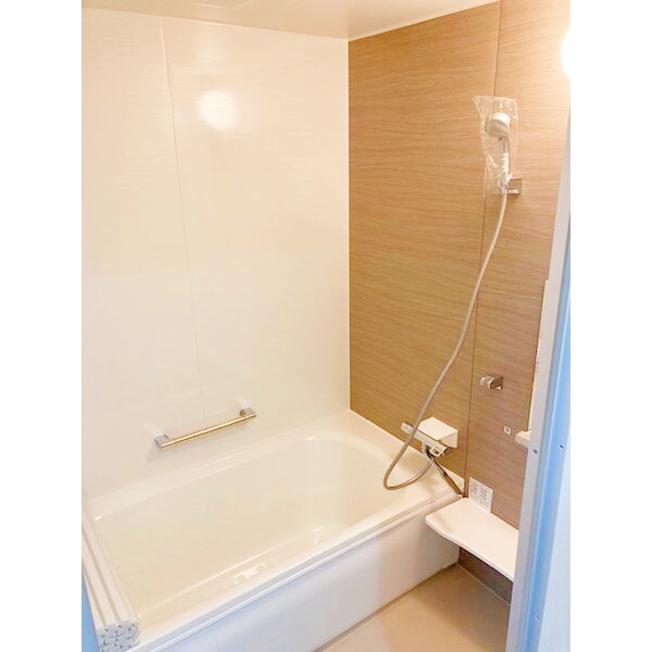 バス・シャワールーム　おしゃれな浴室でリラックス出来ます♪