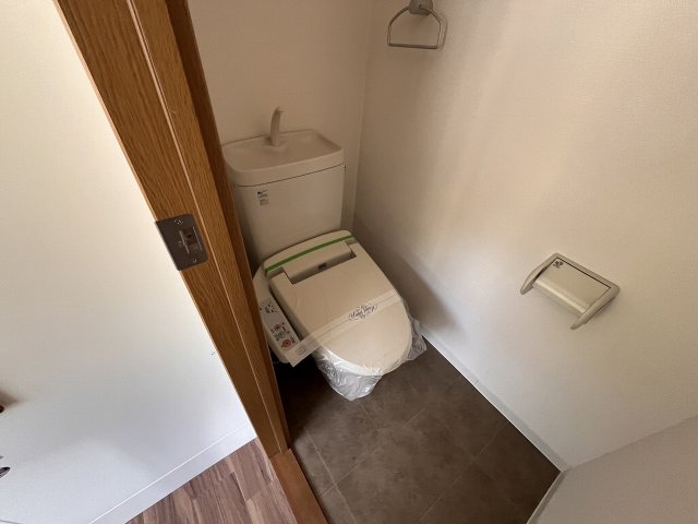 トイレ　清潔感のあるトイレです