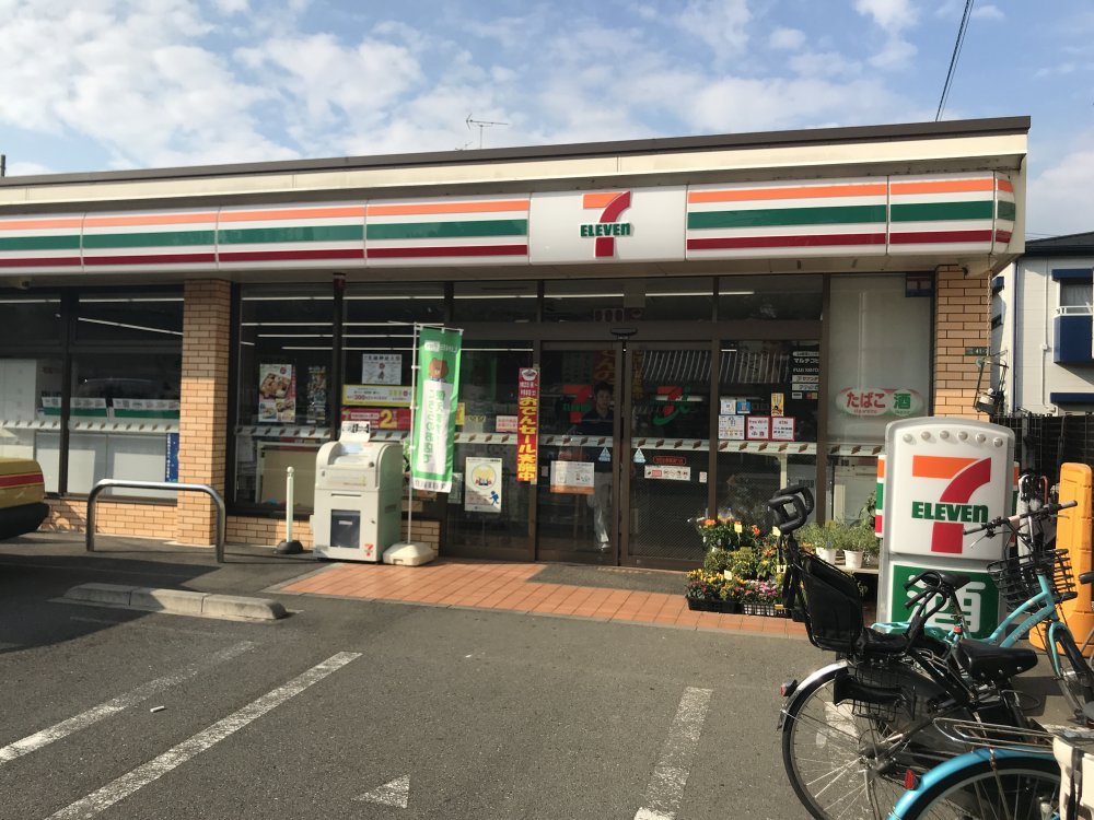 コンビニ　セブンイレブン 世田谷駒留通り店（コンビニ）まで300m