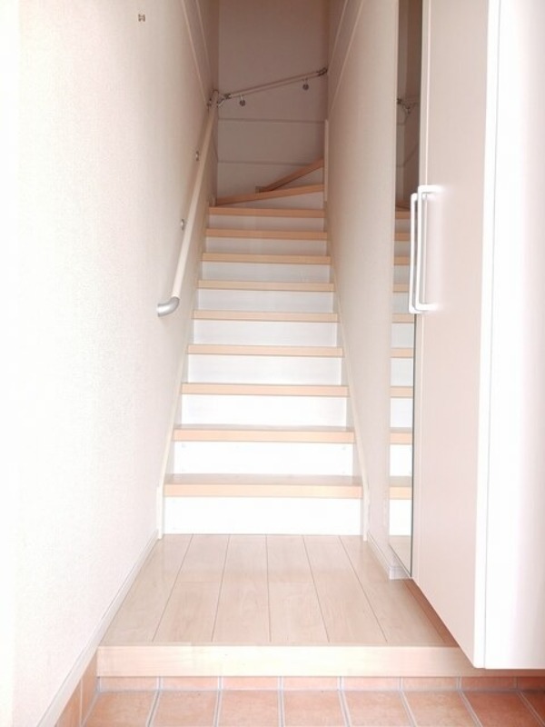 玄関　図面と現状に相違がある場合には現状を優先