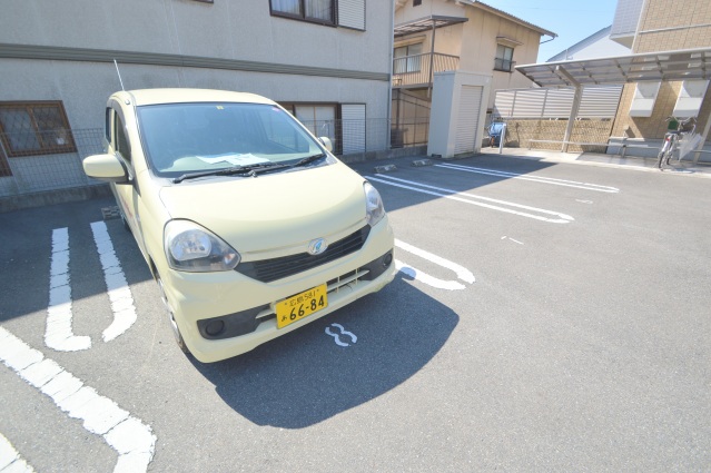 小学校　呉市立天応小学校（小学校）まで393m