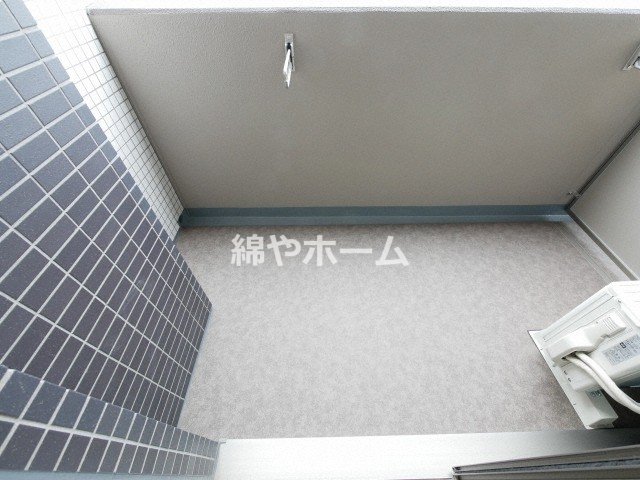 バルコニー　陽当たり良好なバルコニーです