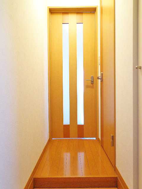 玄関　玄関広いです♪