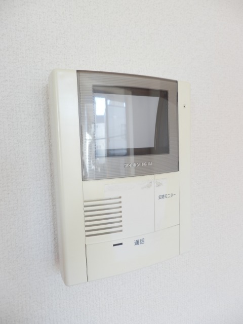 セキュリティ　モニター付きインターホン♪