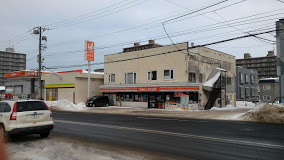 コンビニ　セイコーマートこばやし発寒店（コンビニ）まで398m