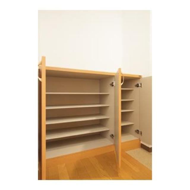 玄関　※写真は同タイプ住戸です。