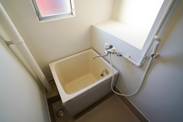 バス・シャワールーム　同じ建物の別なお部屋