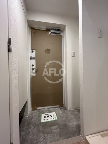 玄関　セレニテ日本橋ミラク　玄関