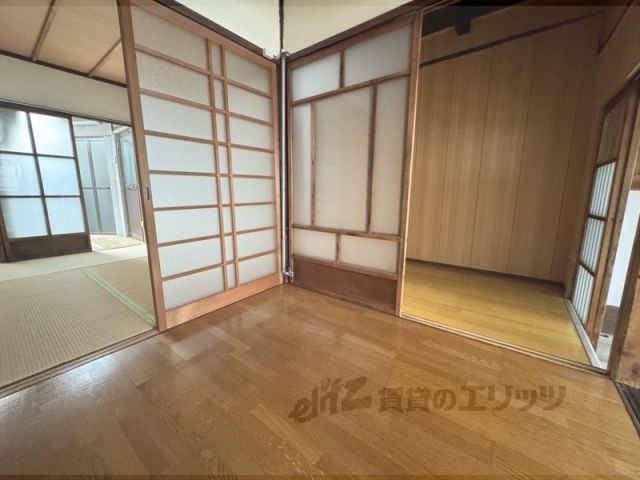 その他　板間