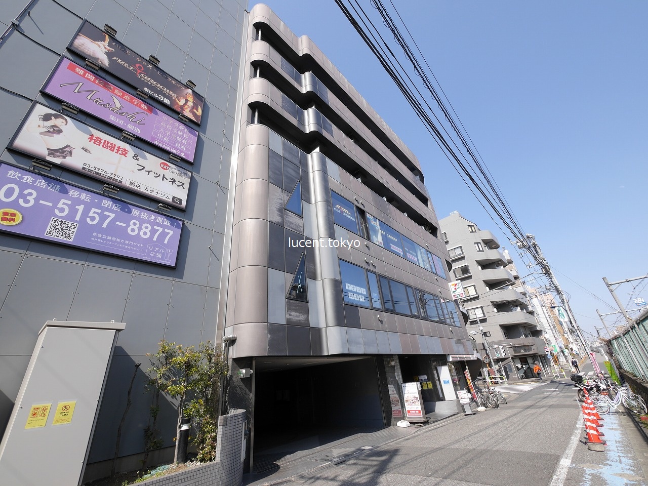 建物外観