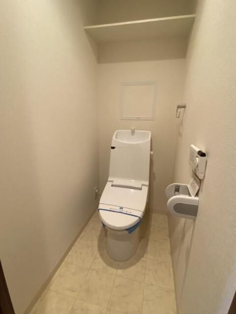 トイレ　コンパクトで使いやすいトイレです
