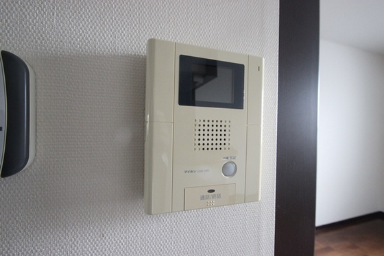 セキュリティ　※掲載写真は同マンション別部屋参考写真となります。