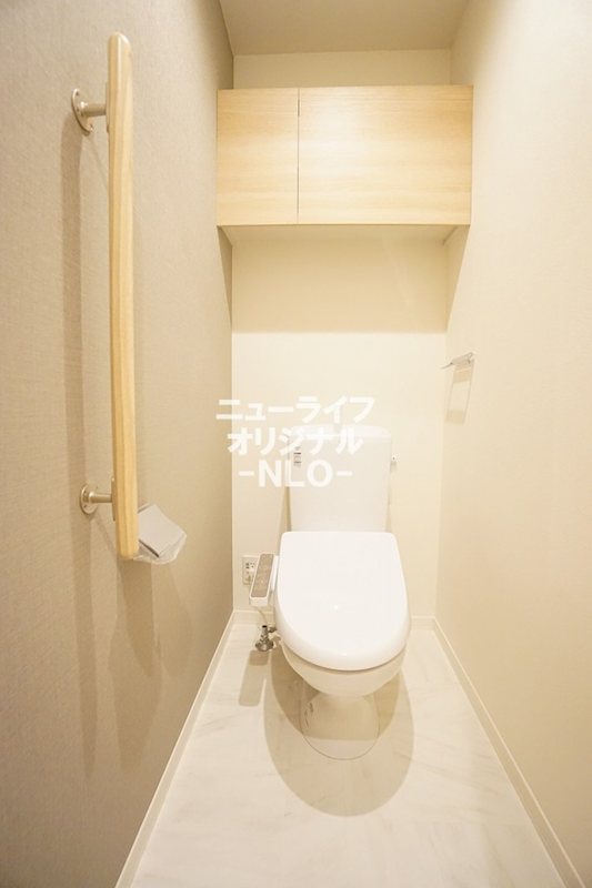 トイレ　洗浄力と快適さを兼ね備えた温水洗浄便座付き☆