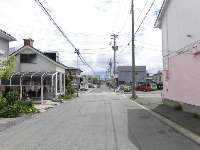その他　前面道路（その他）まで0m