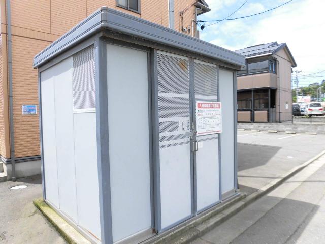 その他　ごみ置き場（その他）まで0m