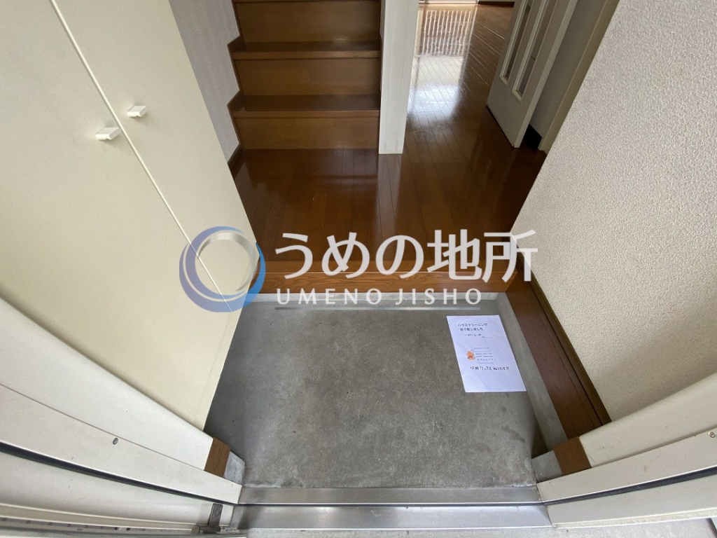 玄関　玄関