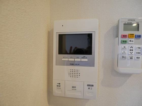 セキュリティ　モニターホン付なのでセキュリティ安心です。