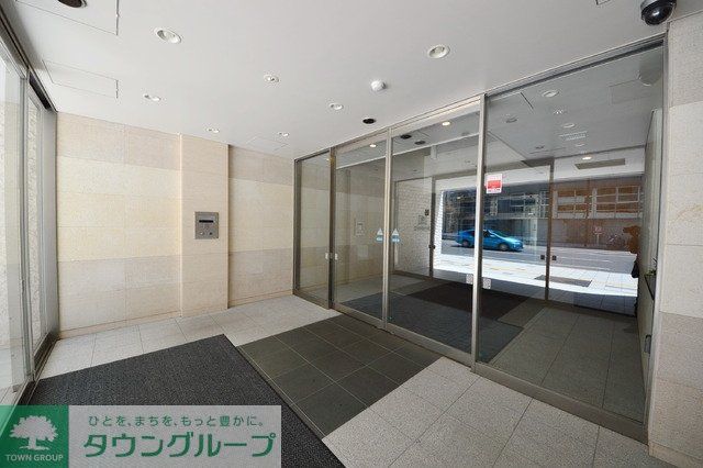 ロビー　★モニタ付オートロック対応のエントランス★