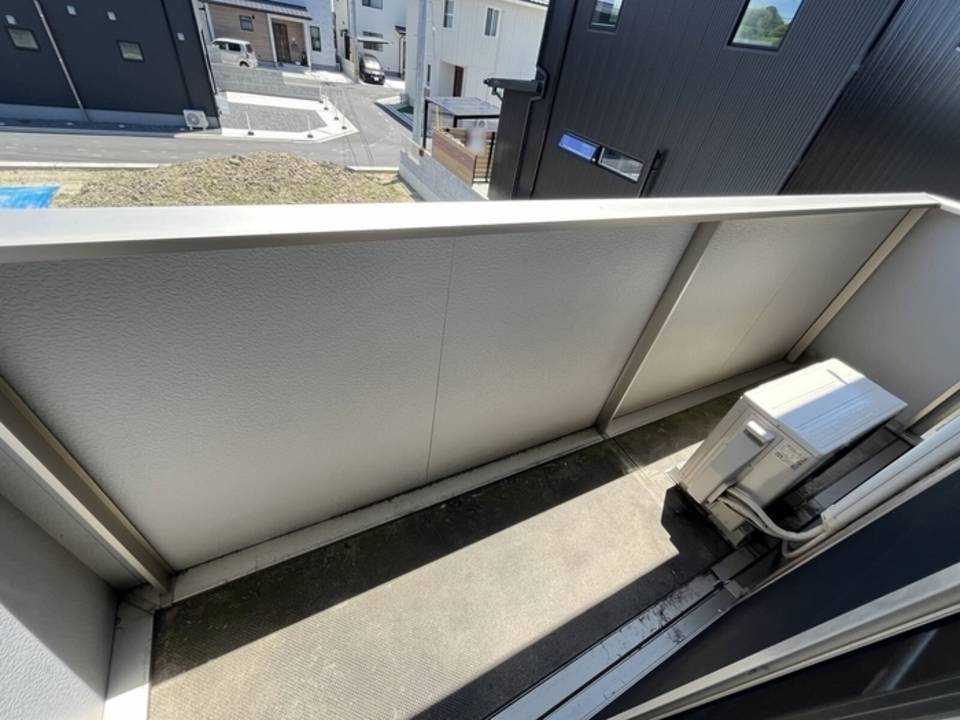 バルコニー　バルコニー